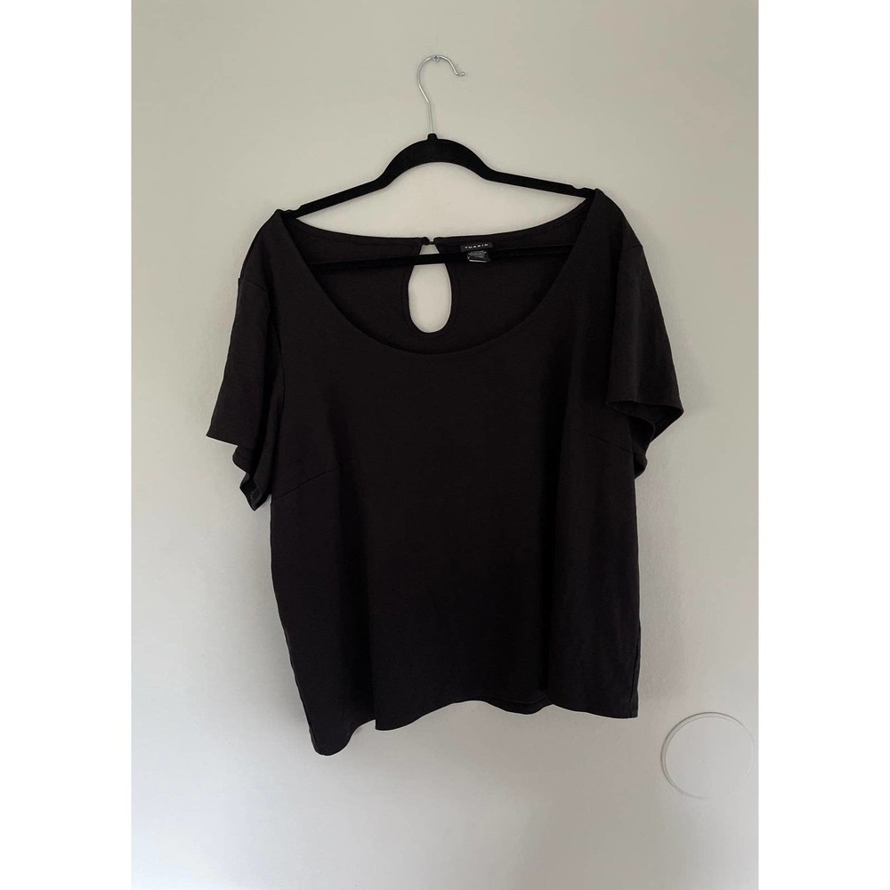 Torrid top size 4